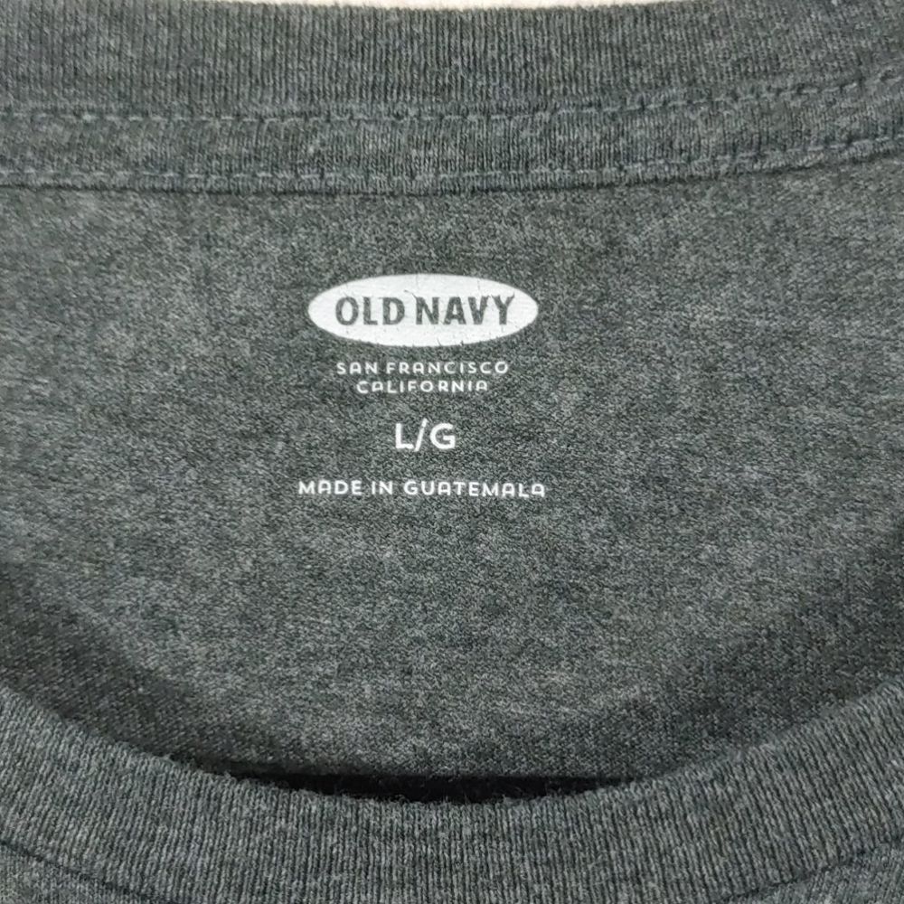 GREY Old Navy Tee - Picture 3 of 5